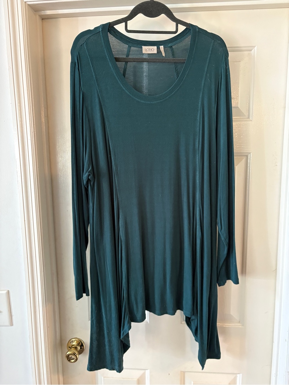LOGO by Lori Goldstein Long Sleeve Solid Top with Asymmetric Hem 2X